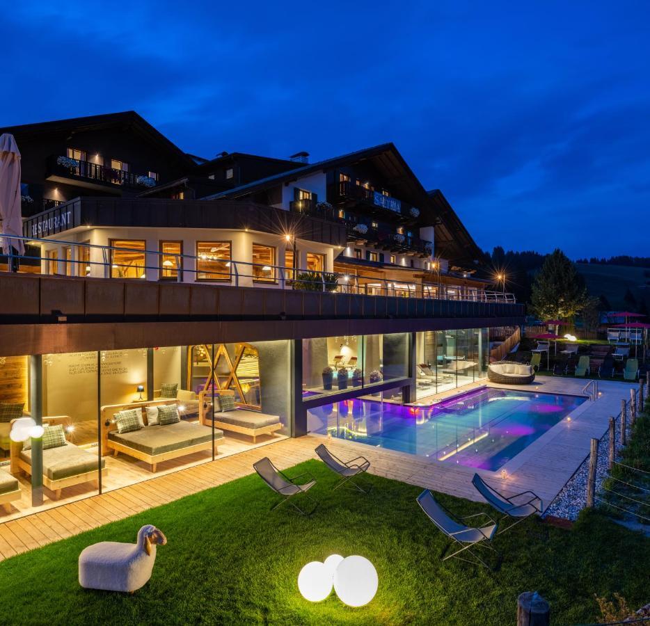 Saltria - Your Alpine Experience อัลเป ดิ ซิวซี ภายนอก รูปภาพ