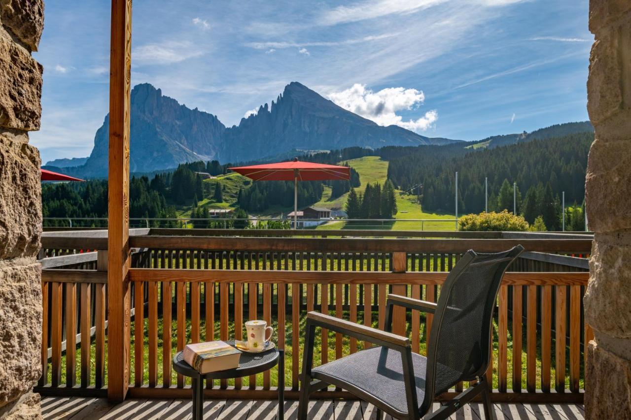 Saltria - Your Alpine Experience อัลเป ดิ ซิวซี ภายนอก รูปภาพ