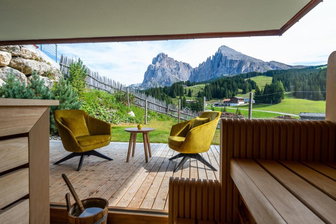 Saltria - Your Alpine Experience อัลเป ดิ ซิวซี ภายนอก รูปภาพ