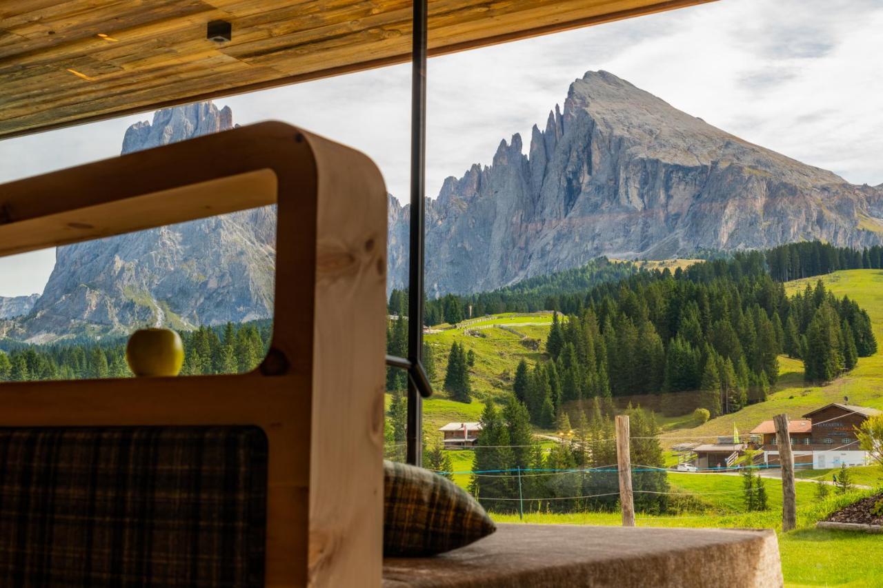 Saltria - Your Alpine Experience อัลเป ดิ ซิวซี ภายนอก รูปภาพ