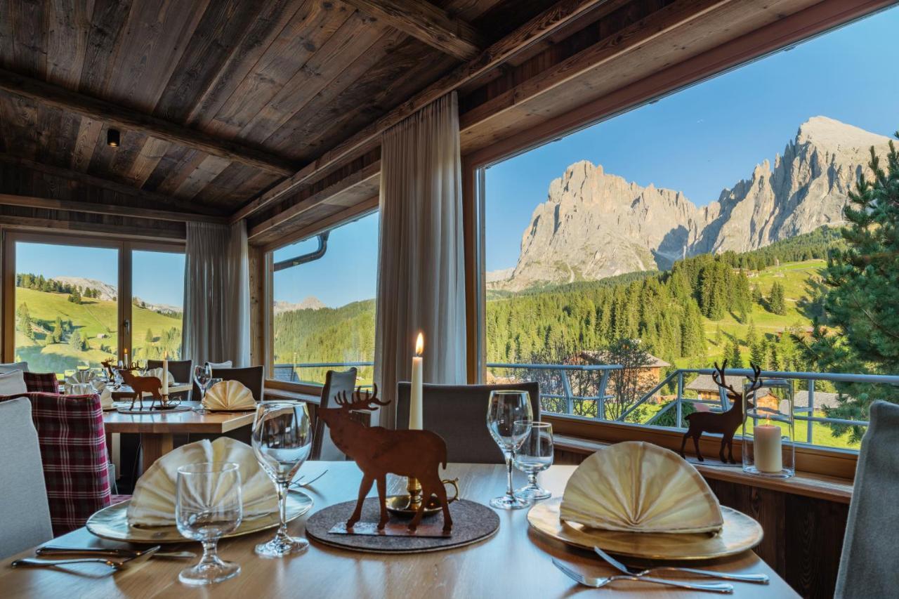 Saltria - Your Alpine Experience อัลเป ดิ ซิวซี ภายนอก รูปภาพ
